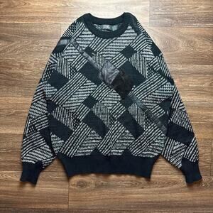 Vintage 1990s Black & White Argyle Sweater